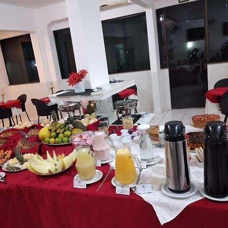 Domum Hotel Пиндамонянгаба Екстериор снимка