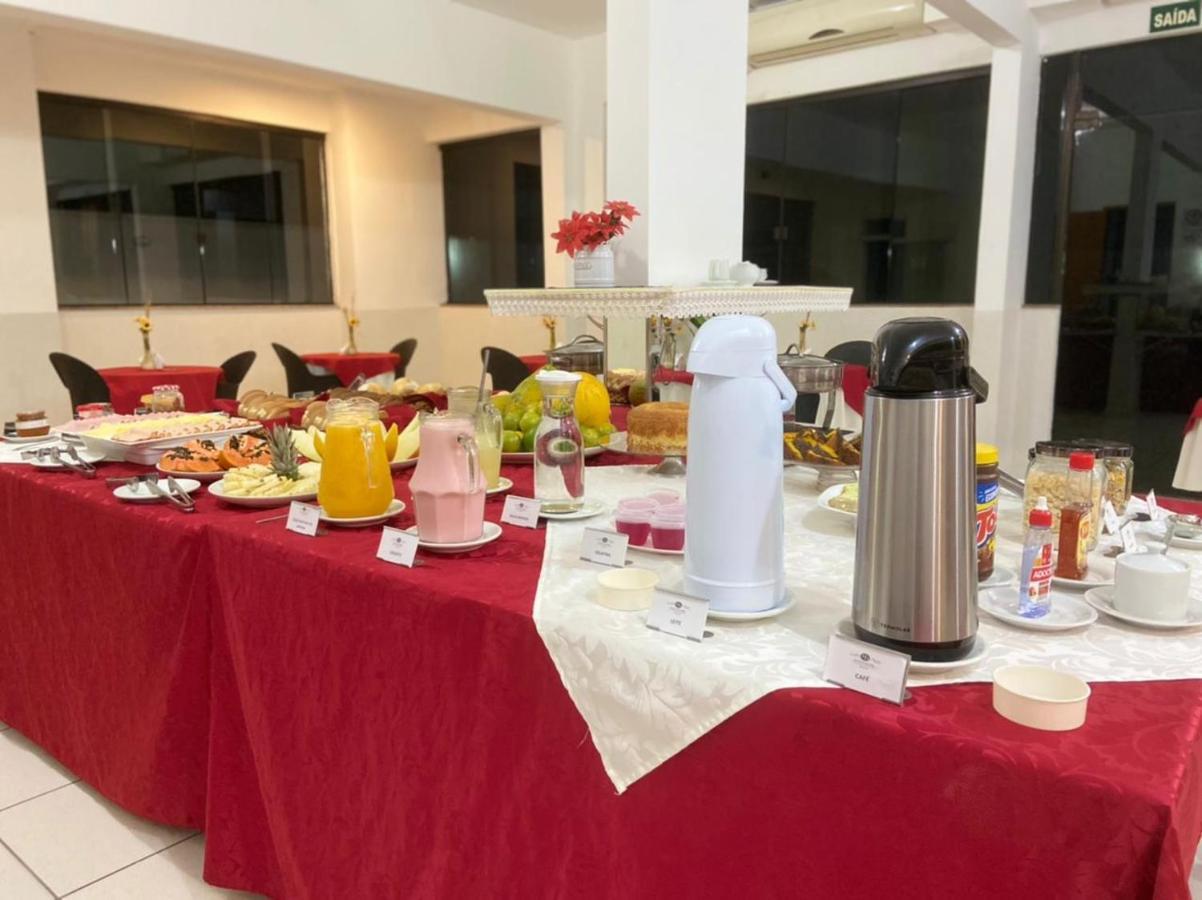 Domum Hotel Пиндамонянгаба Екстериор снимка